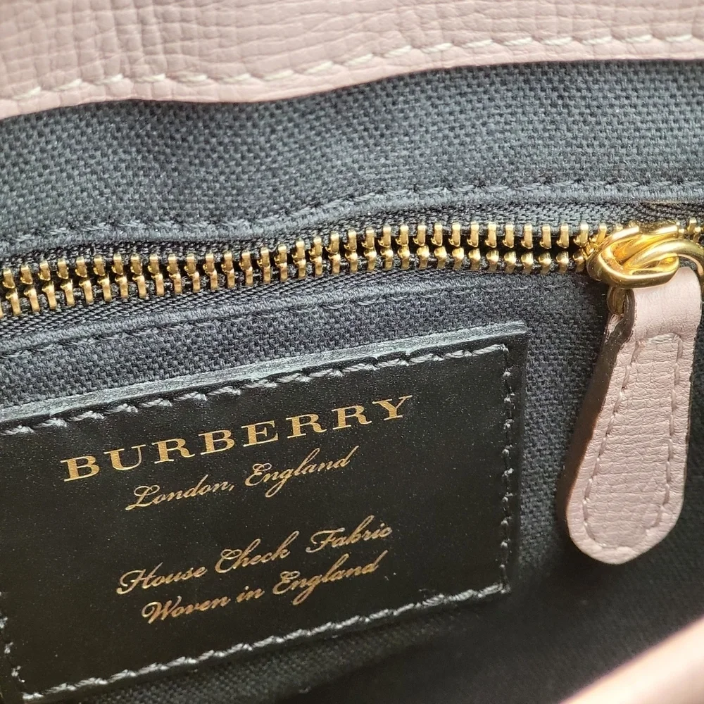 BURBERRY Camberley Calfskin Leather Pale Orchid Handbag, Authentic W/ COA..